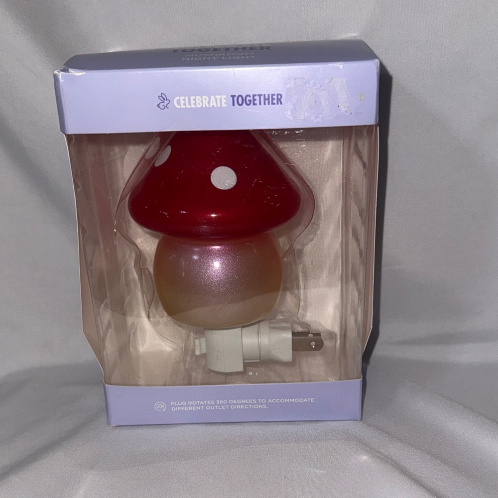 Celebrate Together Easter Mushroom Night Light NIB